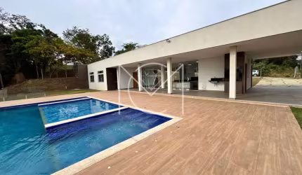 CASA DE ALTO PADRÃO NOVA NO CONDOMÍNIO NOSSA FAZENDA EM ESMERALDAS