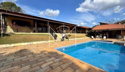 Casa em condomínio fechado com 4 quartos à venda na Alameda dos Cedros, 20, Nossa Fazenda, Esmeraldas, 450 m2 por R$ 2.500.000