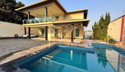 Casa de 04 Quartos com piscina no bairro Garças na Pampulha