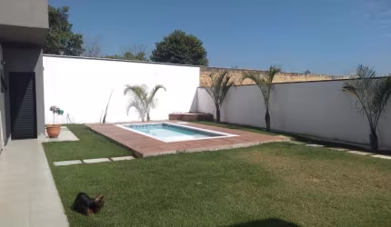 Casa em Condomínio em Bairro do Grama