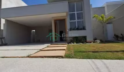 Casa em Condomínio em Bairro do Grama