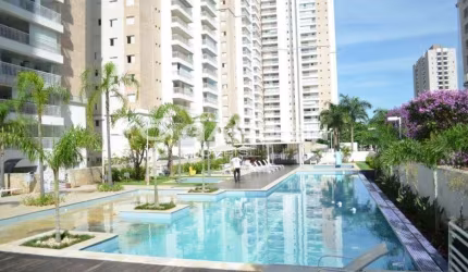 Apartamento em Royal Park