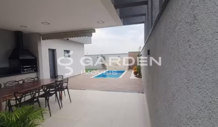 Casa em Condomínio em Parque Residencial Maria Elmira