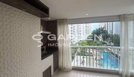 Apartamento em Condomínio Royal Park