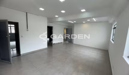 Prédio Comercial em Jardim Esplanada