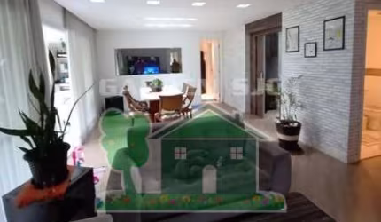 Apartamento em Vila Ema