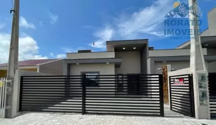 Casa em Costa Azul  -  Matinhos