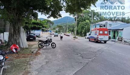 Lote / Terreno em Bom Retiro  -  Matinhos