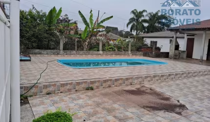 Casa em Albatroz  -  Matinhos