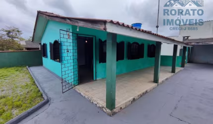 Casa em Gaivotas  -  Matinhos