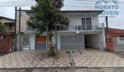 Sobrado em Centro - Matinhos, PR