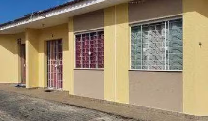 Casa de Condomínio em Gaivotas  -  Matinhos