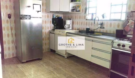 Sobrado com 3 dormitórios à venda, 172 m² por R$ 583.000,00 - Bosque dos Eucaliptos - São José dos Campos/SP