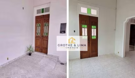 CASA de Esquina À VENDA - 4 dorm + Edícula- AO LADO SANTA CASA- CENTRO DE JACAREÍ- SP!