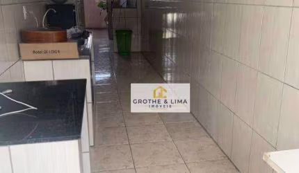 Casa com 4 dormitórios à venda, 250 m² por R$ 420.000 - Parque Três Marias - Taubaté/SP