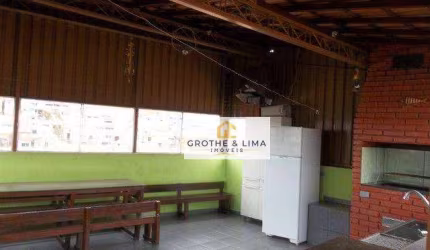 Casa com 2 dormitórios, 1 suíte à venda, 171 m² - Parque Santo Antônio - Jacareí/SP