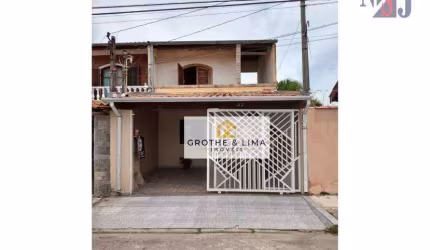 Sobrado com 3 dormitórios à venda, 147 m² por R$ 330.000 - Jardim das Bandeiras - Taubaté/SP