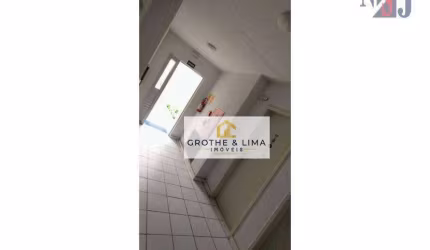 Apartamento com 2 dormitórios à venda, 48 m² por R$ 170.000,00 - Campos Elíseos - Taubaté/SP