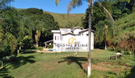 Sobrado com 6 dormitórios à venda, 600 m² por R$ 1.950.000,00 - Monjolinho - Taubaté/SP