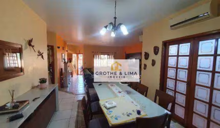 Casa com 3 dormitórios, 1 suíte à venda, 193 m² - Jardim Maria Cândida - Caçapava/SP