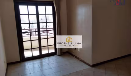 Apartamento com 2 dormitórios à venda, 70 m² por R$ 200.000,00 - Edifício Versales - Taubaté/SP