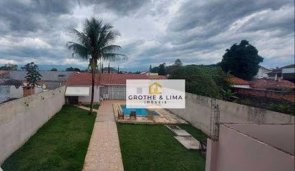 Linda Casa com 5 dormitórios à venda, 382 m² por R$ 1.990.000 - Cruz - Lorena/SP