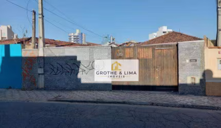 Casa com 4 dormitórios à venda, 178 m² por R$ 850.000,00 - Centro - Taubaté/SP