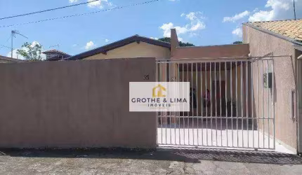 Linda Casa na Vila Tesouro.