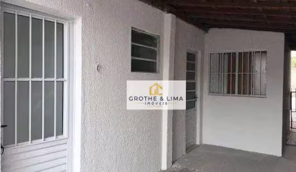 Linda casa no Jardim Três José.