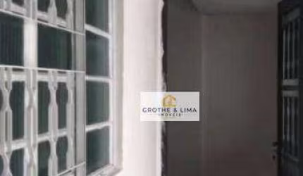 Casa a venda com 3 dormitórios sendo 1 suíte