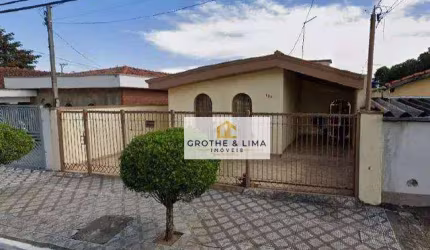 Linda casa em Taubaté.