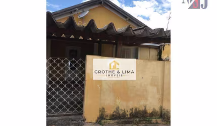 Casa com 2 dormitórios à venda, 180 m² por R$ 320.000,00 - Vila Jaboticabeira - Taubaté/SP