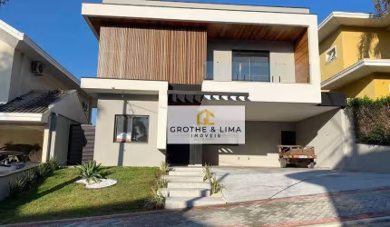 Ótimo Sobrado á venda no Condomínio Altos da Serra V.