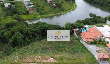 Terreno de 1.367, condomínio Lago Dourado