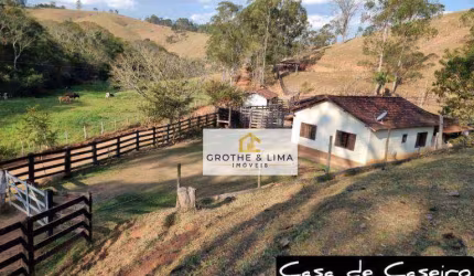 Sítio Paradisíaco à Venda em Cunha - SP!
