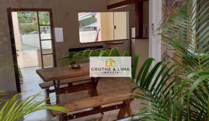 Casa com 4 dormitórios à venda, 151 m² por R$ 955.000 - Centro - Caraguatatuba/SP