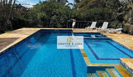 Casa com 4 dormitórios à venda, 305 m² por R$ 2.000.000 - Condomínio Lagoinha - Jacareí/SP