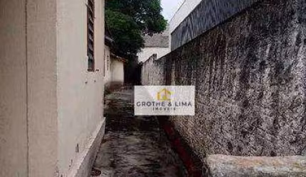 Casa (res/coml), com 5 dormitórios à venda, AC: 225 m² - excelente local, fácil acesso a Dutra e centro da cidade Vila Ema - São José dos Campos/SP