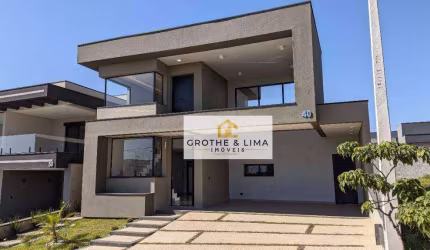 Casa térrea com mezanino de 3 dormitórios à venda, 190 m² - Condomínio Santa Monica