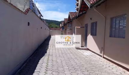 Casa com 2 dormitórios à venda, 50 m² por R$ 318.000 - Martim de Sá - Caraguatatuba/SP