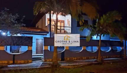 Sobrado com 7 dormitórios à venda, 216 m² por R$ 1.500.000,00 - Perequê-Açu - Ubatuba/SP