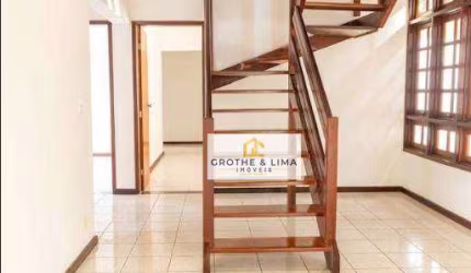 Sobrado à venda, 249 m² por R$ 690.000,00 - Jardim Santa Maria - Jacareí/SP