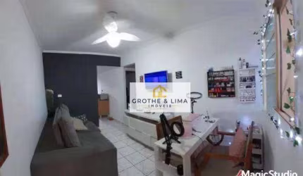 Casa com 2 dormitórios à venda, 54 m² - Parque Santo Antônio - Jacareí/SP