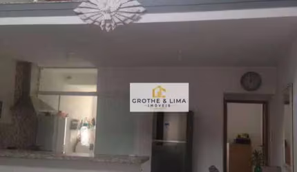 Sobrado com 2 dormitórios à venda, 129 m² por R$ 381.600 - Vista Alegre - Taubaté/SP