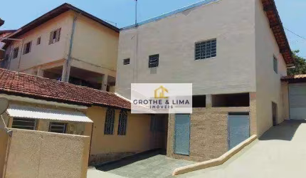 Casa com 5 Quartos e 4 banheiros no Sao Judas Tadeu.
