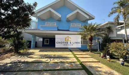 Sobrado - Condomínio Villas de Santana - Jacareí - 4 Suítes - 360m²