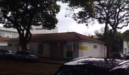 Casa Comercial para Locação -  ideal para fins comerciais já adaptada para clínicas , consultórios