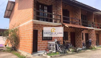 Sobrado com 2 dormitórios à venda, 76 m² por R$ 307.400,00 - Pontal de Santa Marina - Caraguatatuba/SP
