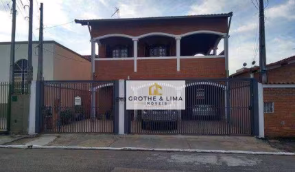 Sobrado com 4 dormitórios à venda, 297 m² - Vila Industrial - São José dos Campos/SP