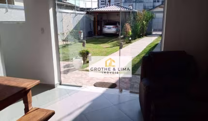 Sobrado com 3 dormitórios à venda, 190 m² por R$ 954.000,00 - Centro - Caraguatatuba/SP